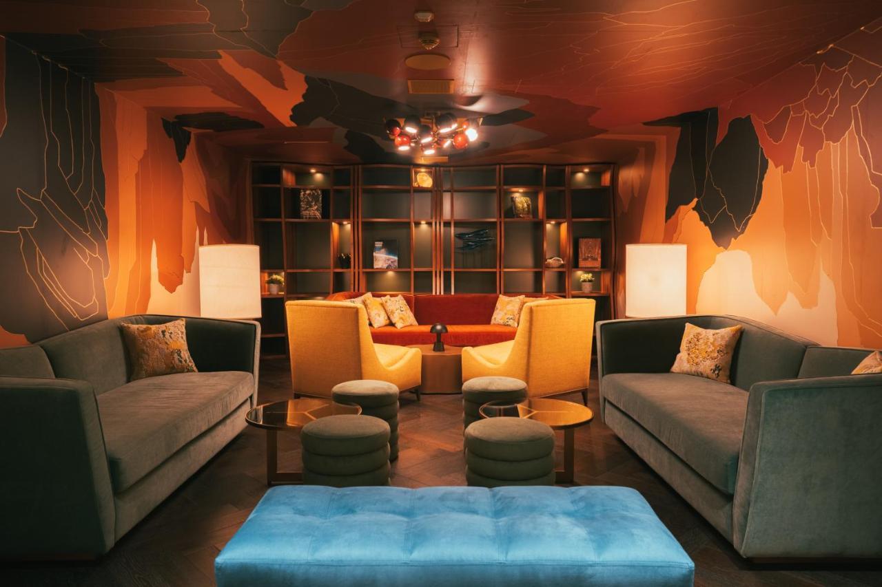 Five Zurich - Luxury City Resort Exterior photo The living room at the 2012 edition of the 100 Best Bars in the World